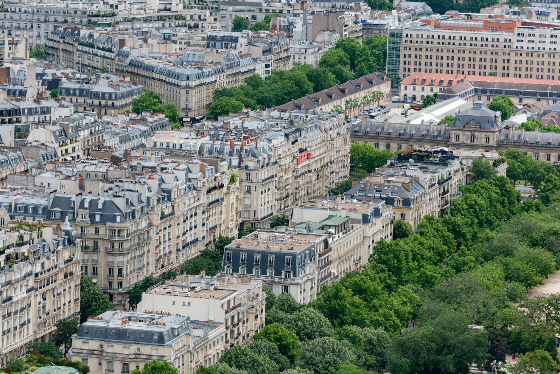 Paris Gezi Rehberi: Aşkın ve Sanatın Başkenti 6