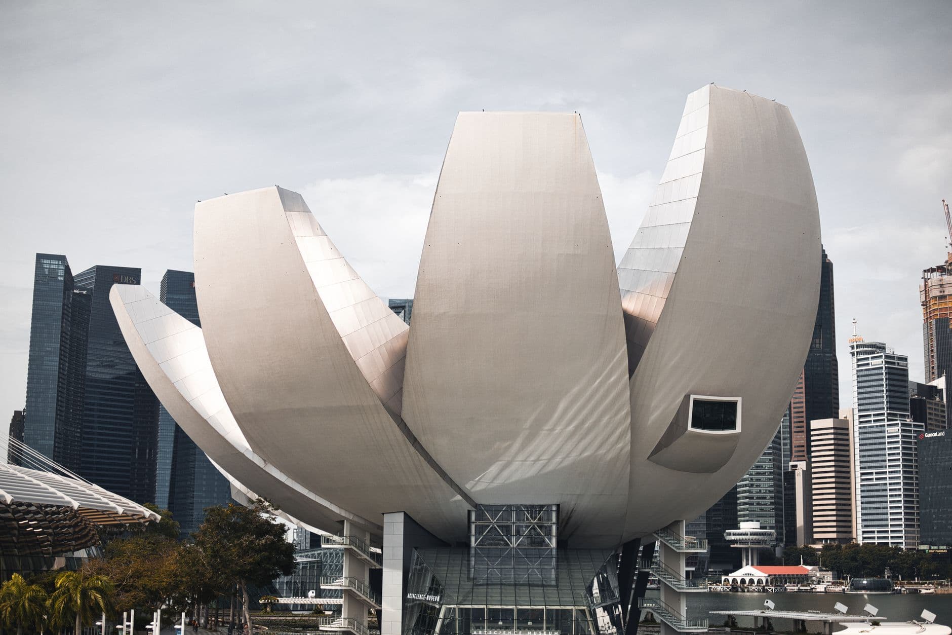 Tours and Hotels in Singapore 2