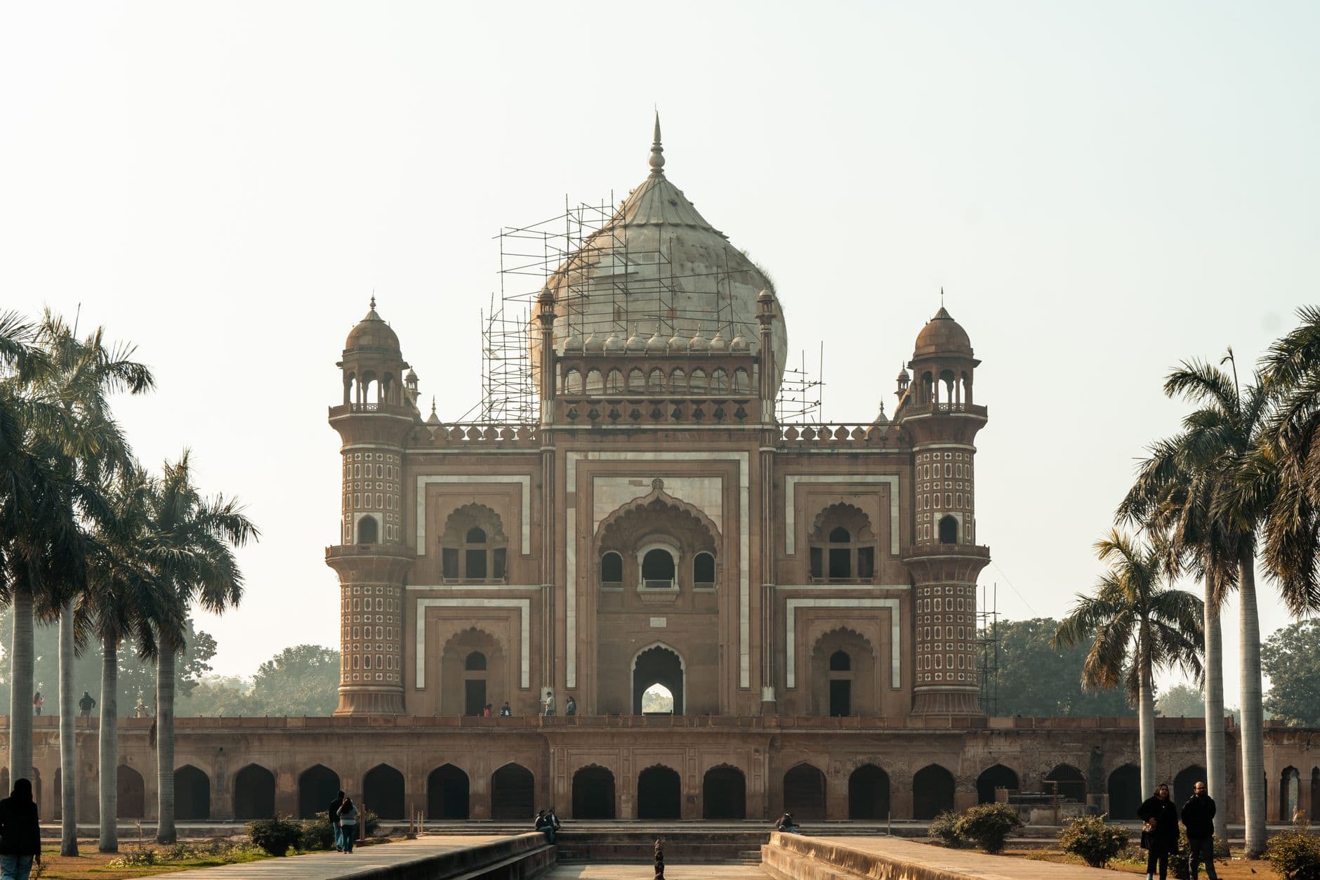Yeni Delhi